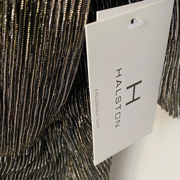H by Halston Metallic V-Neck Blouse in Black and Gold - Picture 3 of 4